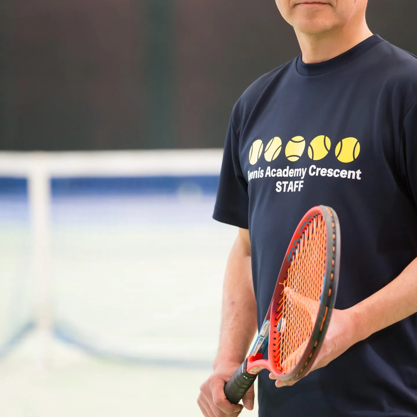 【名古屋のテニススクール】クレセントのユニフォームは全スタッ...